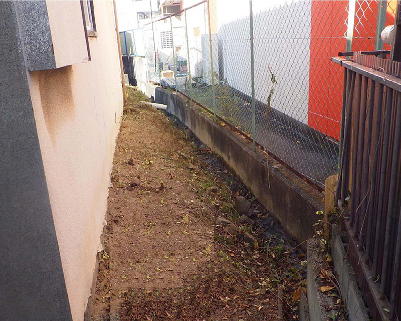 阪南市山中渓：空き家屋雑木等処理作業